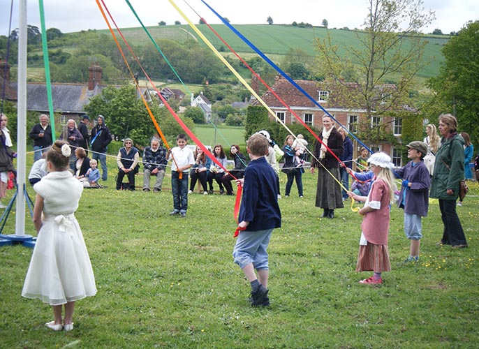 Maypole Dance, Great Wishford Oak Apple Day 2013 (Chloe Metcalfe)