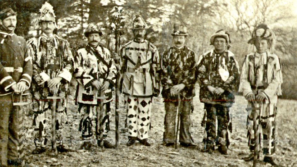 Library Lecture 1 Chithurst tipteerers 1912